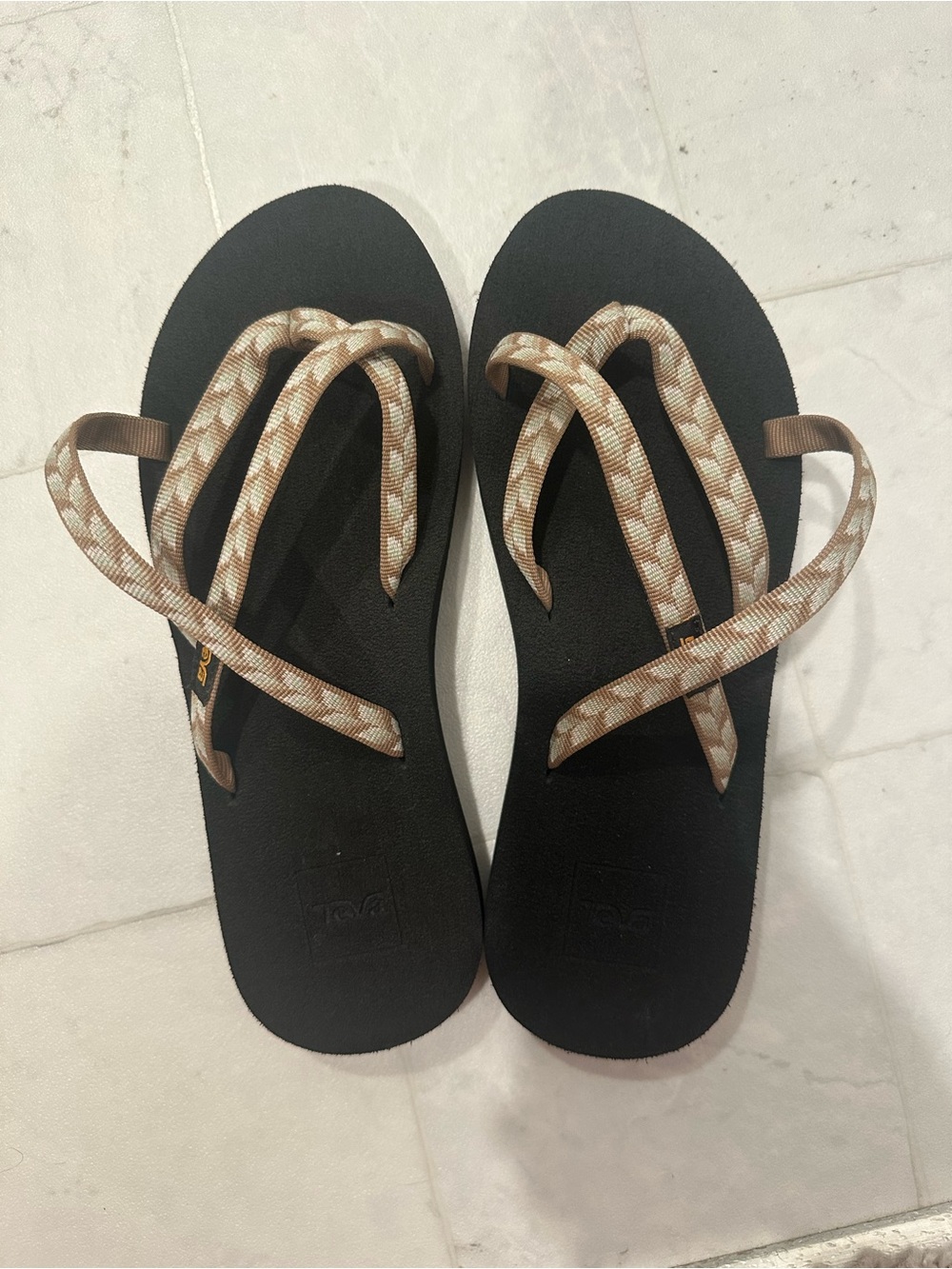 Teva Olowahu Women's Flip Flops